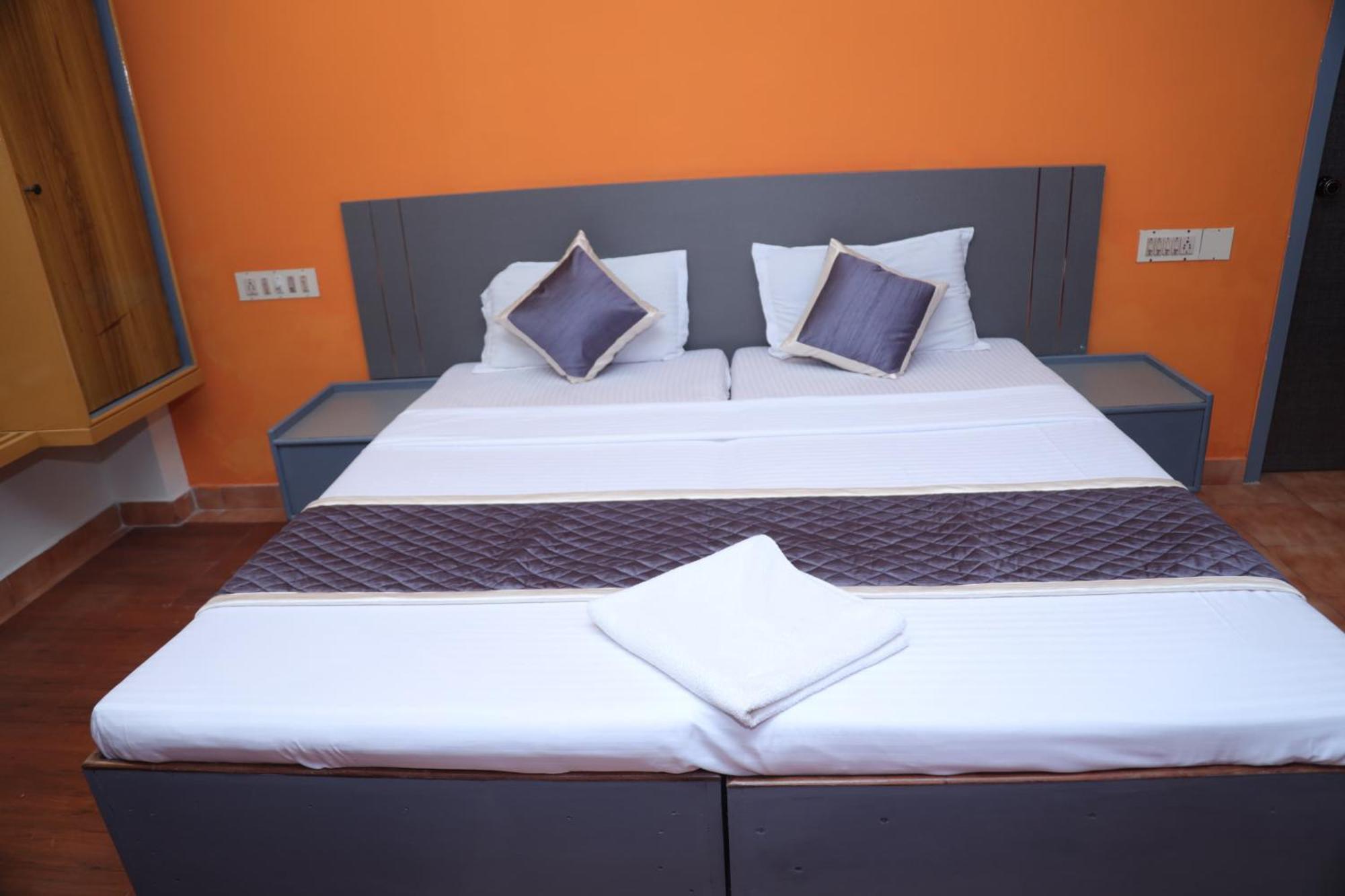 Grand Harmony Beach Resort Kovalam Εξωτερικό φωτογραφία