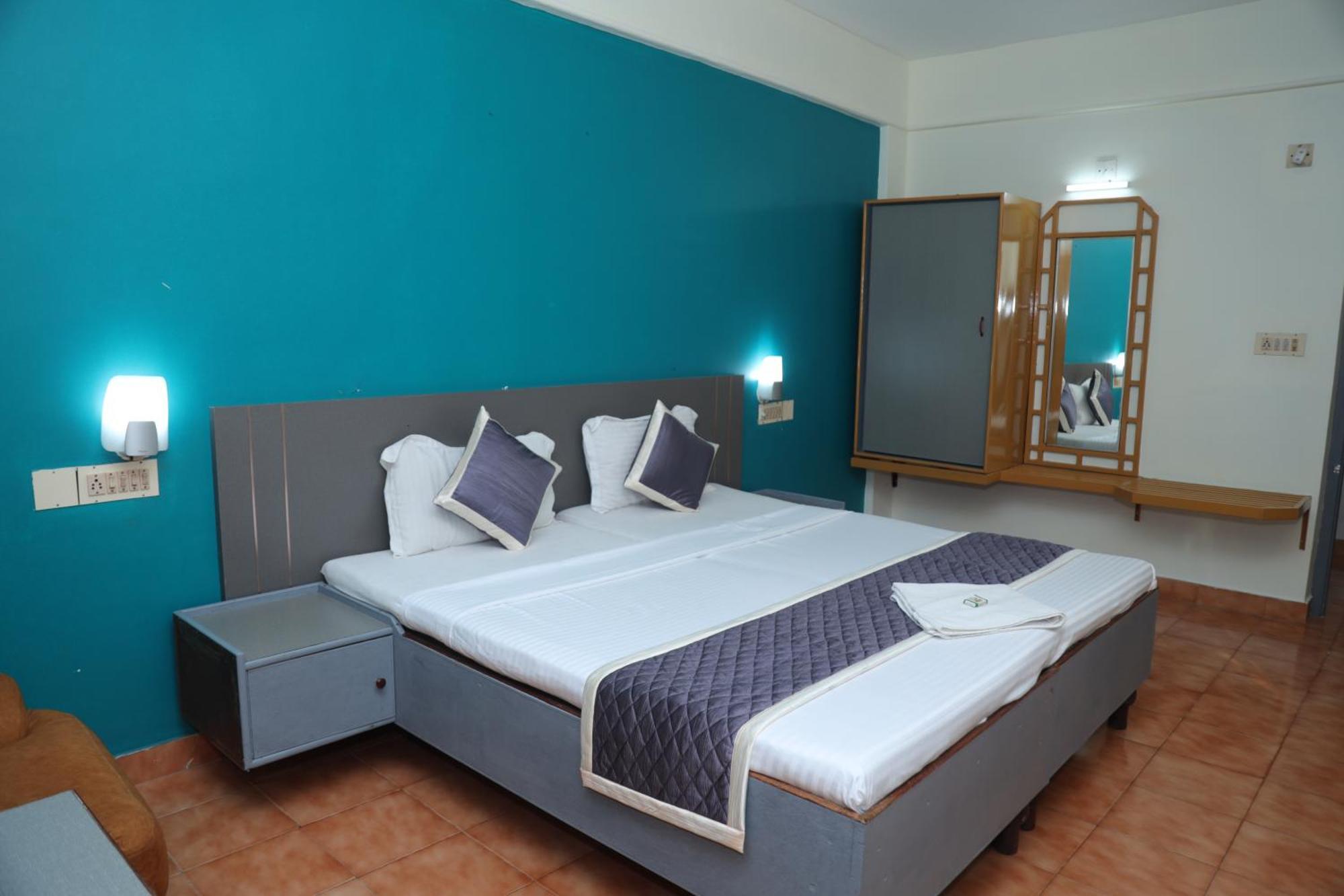 Grand Harmony Beach Resort Kovalam Εξωτερικό φωτογραφία