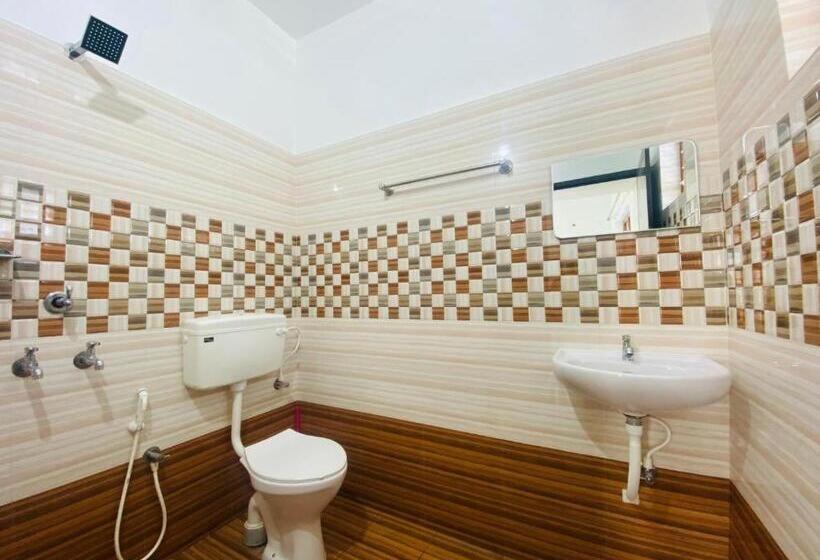 Grand Harmony Beach Resort Kovalam Εξωτερικό φωτογραφία